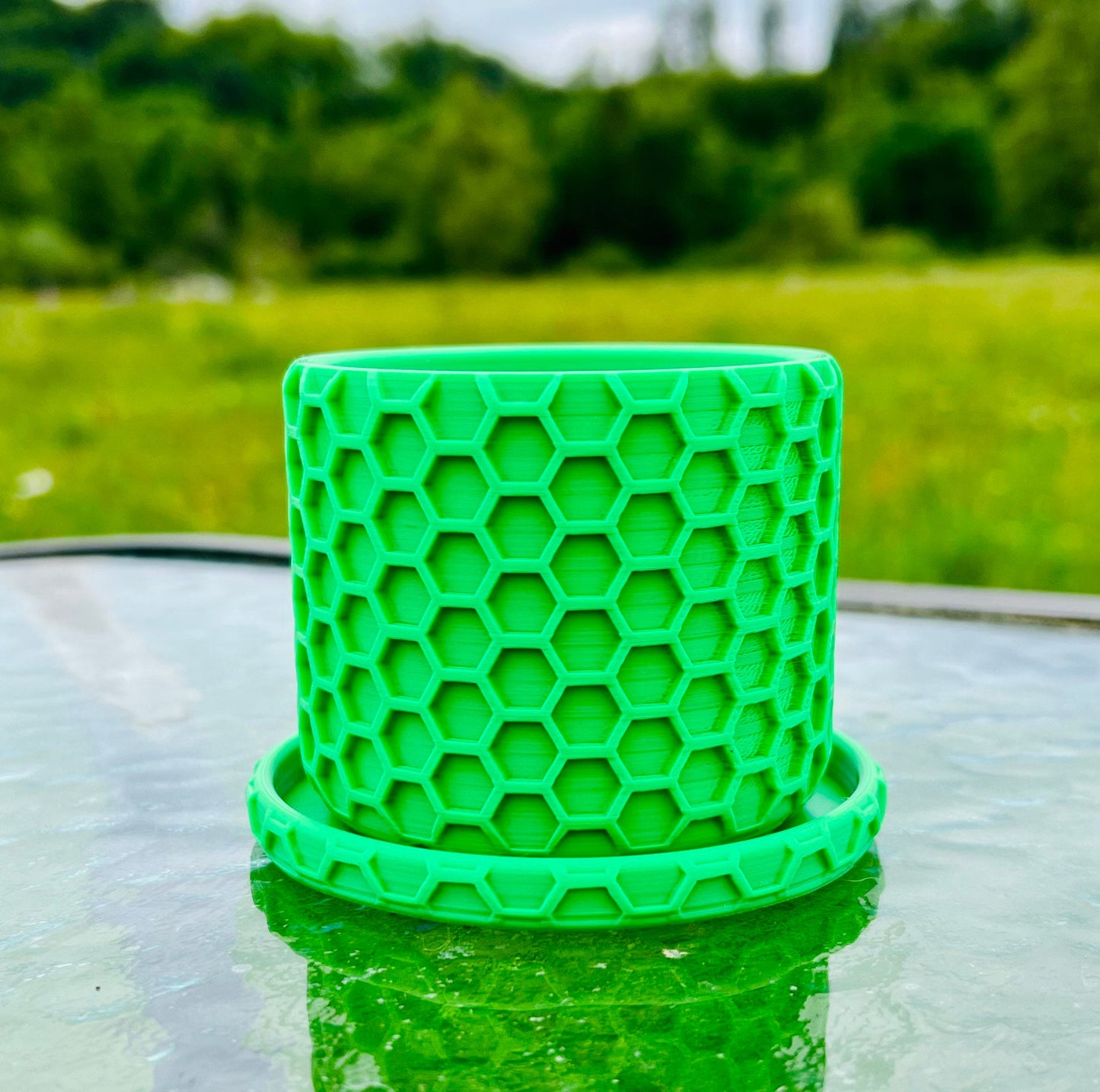 Hexagonal Design Honeycomb Pattern Planter with drip tray - 3D Printed, Farm Tested - Various Colors - Three Sizes